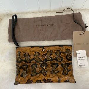 Authentic Bottega Veneta Clutch/Wristlet Bag